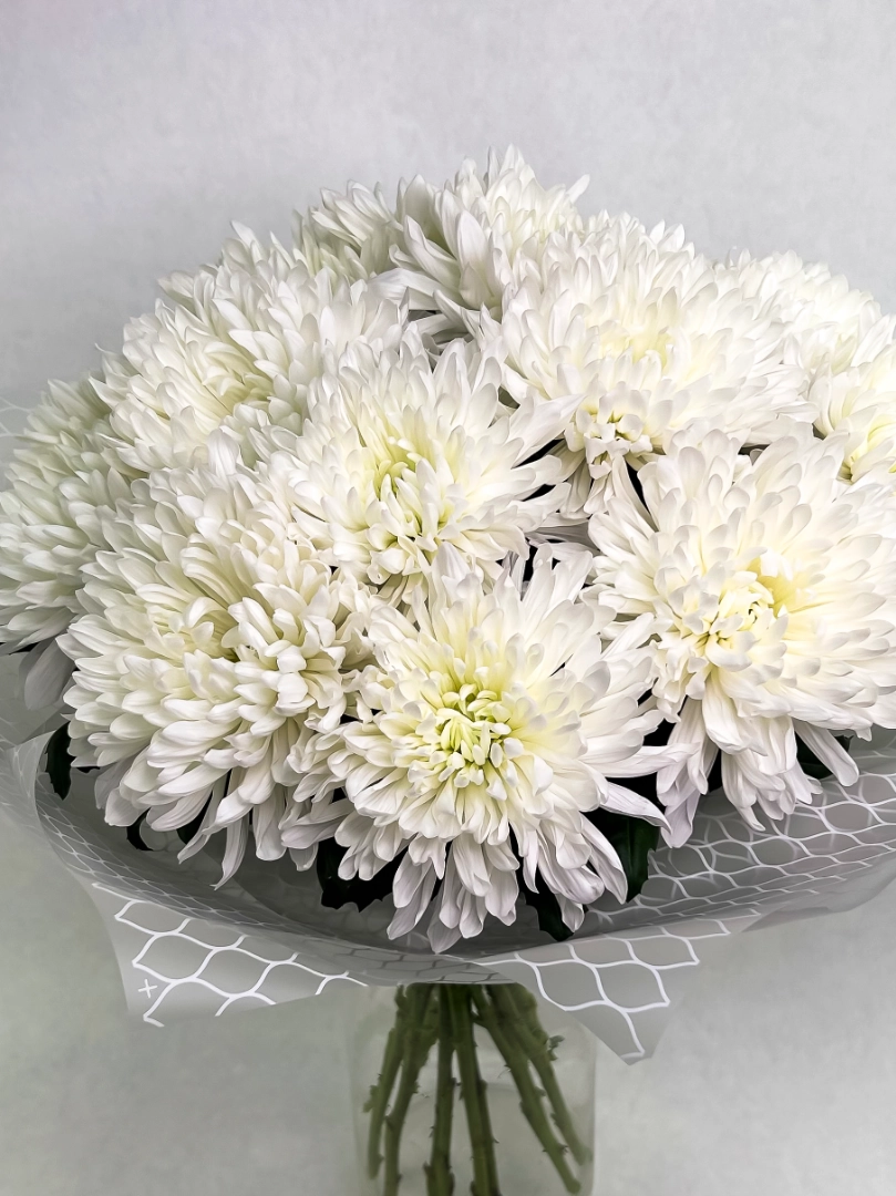 Букет с хризантемами «Приятная встреча» от интернет-магазина цветов в 